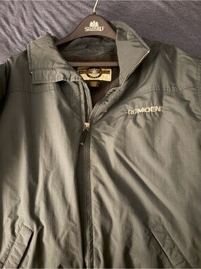 Moen Men's Olive Green Lightweight Zip Jacket